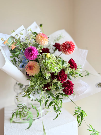 Bee Garden Bouquet | Mother's Day